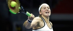 Ostapenko trīs setu cīņā uzvar Sakari un arī sasniedz Čārlstonas astotdaļfinālu