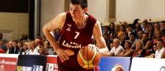 Latvijas basketbolists Rodions Kurucs pieteicies šī gada NBA draftam