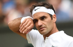 Septiņkārtējais čempions Federers iekļūst Vimbldonas čempionāta 1/8 finālā