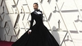 Vīrietis kleitā un plīša zaķīšu tērps - divi ekstravagantākie "Oskara" ceremonijas viesi