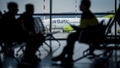 "airBaltic" uz laiku samazinās darbinieku skaitu par 250 cilvēkiem
