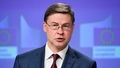 Dombrovskis sacer dzejoli par "Brexit" un sajūsmina "Twitter" lietotājus