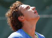 Gulbis zāliena sezonu uzsāk ar zaudējumu Bolelli