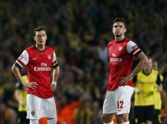 ČL: "Arsenal" gatavi revanšam Dortmundē, līderu duelis arī E grupā