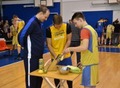 Foto: BK "Ventspils" spēlētāji maina profesiju