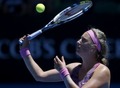 Čempione Azarenka "Australian Open" sāk ar grūtu uzvaru