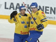 Zviedrija cīņā par pirmo vietu uzvar Somiju, Vācija zaudē Kanādai