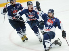 Video: Daugaviņš gūst uzvaras vārtus, izslēgšanas sērijā 3-1