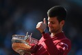 Foto: Džokoviča vēsturiskais "French Open" triumfs