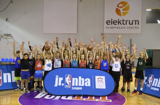 Foto: NBA Junioru līgas drafta ceremonija bildēs