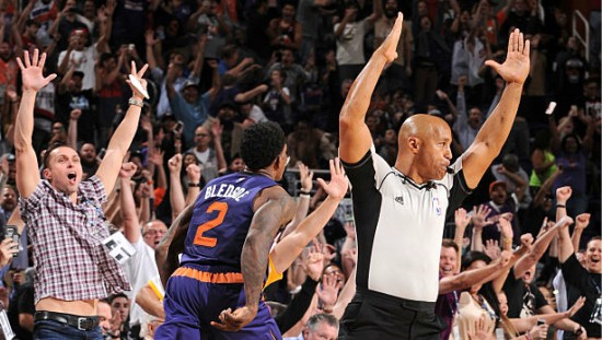 Video: NBA otrās nedēļas momentos uzvar "Suns"