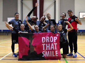 "Drop That Smile" kļūst par LFL līderi