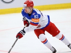 Antipins tuvojas Bufalo, Lārsens no NHL uz KHL, Ufā un "Torpedo" lielās tīrīšanas