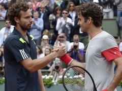 Federers nespēlēs "French Open", Gulbis tiek pamatturnīrā