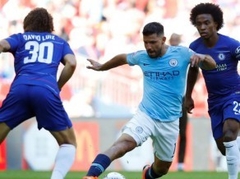 Agvero dublis nokārto Mančestras "City" uzvaru Community Shield izcīņā