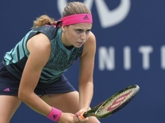 Ostapenko Ņujorkā mačs pret bijušo desmitnieka tenisisti Petkoviču