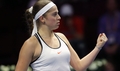 Ostapenko sev veiksmīgajā māla sezonā ar uzvaru sāk Prāgas WTA turnīru