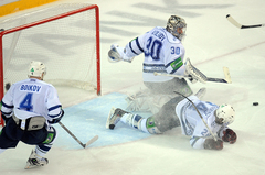 KHL čempionvienība Maskavas Dinamo piedzīvo pirmo zaudējumu jaunajā sezonā