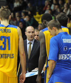 Ventspils basketbolisti neizmanto iespējas un savā laukumā piekāpjas PAOK