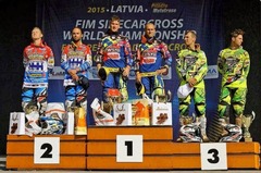 Vienpadsmit gadu ceļš: Pasaules čempions motokrosā blakusvāģiem Kaspars Stupelis