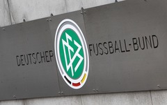 Policija veikusi kratīšanu Vācijas Futbola federācijas birojos