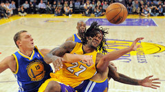 Biedriņš bez punktiem; «Warriors» zaudē «Lakers» komandai