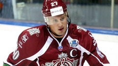 Pujacam rezultatīva piespēle «Ņeftehimik» komandas uzvarā KHL