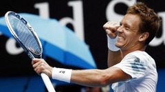 Berdihs pārspēj Nadalu un iekļūst «Australian Open» pusfinālā