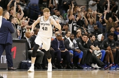 Bertāns palīdz «Spurs» gūt svarīgu uzvaru pār «Thunder»