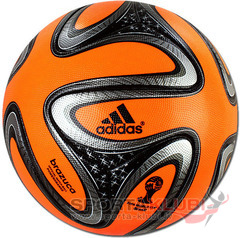 Football BRAZUCA WINTER WARNIN/BLACK/METSIL/ (G73648)