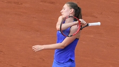 Александрова пробилась в 1/8 финала турнира в Санкт-Петербурге