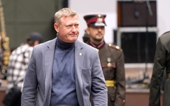 Melnis nesteidz atbildēt, vai vēlētos turpināt darbu jaunajā valdībā