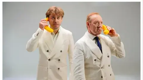 Kevins Speisijs atgriežas televīzijā. Vai Itālijas seriāls "Minimarket" restartēs pretrunīgi vērtētā aktiera karjeru? Kevins Speisijs atgriežas televīzijā. Vai Itālijas seriāls "Minimarket" restartēs pretrunīgi vērtētā aktiera karjeru?