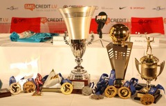 Dienas foto: Smiltīs izsijātās trofejas