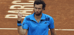 Gulbis revanšējas un iekļūst trešajā kārtā