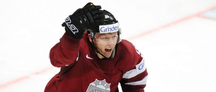 Ķēniņš pārspēj Merzļikinu Šveices čempionāta spēlē