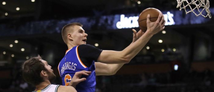 Porziņģim 16 punkti un trīs bloķēti metieni «Knicks» uzvarā pār «Hornets»