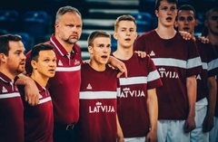 Latvijas U-18 basketbolisti cieš vēl vienu neveiksmi un EČ paliek pēdējie