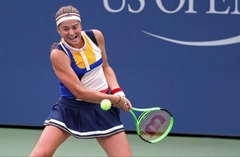 Ostapenko un Sevastovai mainīgas sekmes «US Open» dubultspēlēs