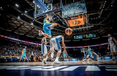 Ukrainas basketbolisti nodrošina ceļazīmi uz EČ astotdaļfinālu