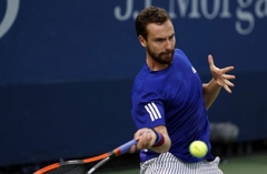 Ernests Gulbis pasaules rangā pakāpies par 45 vietām