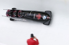 Kanādiešu bobslejists Springs labo ātruma rekordu četriniekos