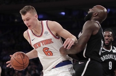 Porziņģis ar rezultatīvu spēli sekmē «Knicks» pirmo uzvaru šosezon