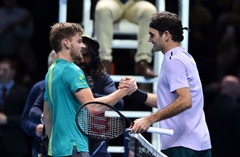 Federers negaidīti piedzīvo zaudējumu «ATP Finals» pusfinālā