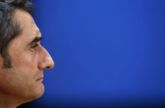 «Barcelona» treneris Valverde pēc izglābšanās slavē futbolistu temperamentu