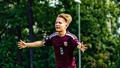 Perspektīvais Grabovskis Latvijas U-19 futbola izlasei ar četriem vārtu guvumiem palīdz sasniegt elites kārtu