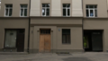 VIDEO ⟩ Āgenskalnā dzīvokļa īrnieka un īpašnieka strīds nonāk līdz rokaspuiša un dūru iesaistīšanas