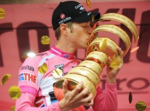 Haisdāls uzvaru "Giro d'Italia" kopvērtējumā nodrošina pēdējā posmā