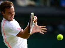 Gulbis turpinās cīņu par palikšanu ranga pirmajā simtā