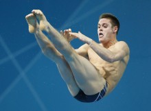 Bodija izcīna vienīgo ASV zeltu daiļlēkšanā